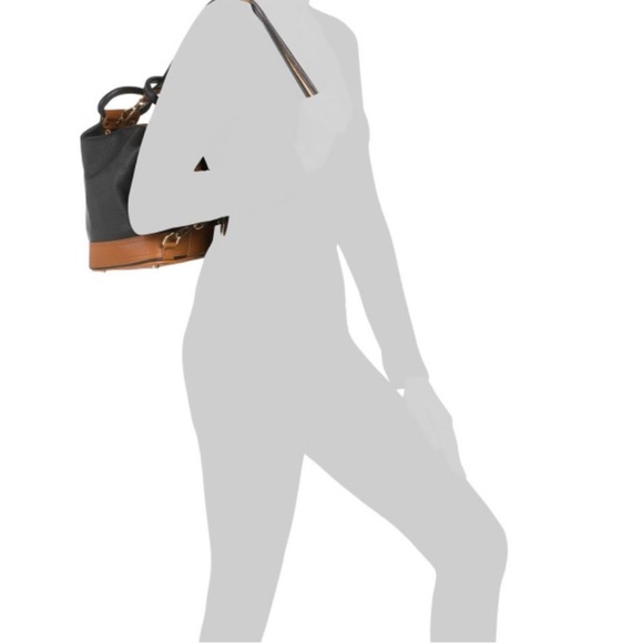 VALENTINA Made in ITALY LEATHER CONVERTIBLE BACKPACK - Picture 14 of 16